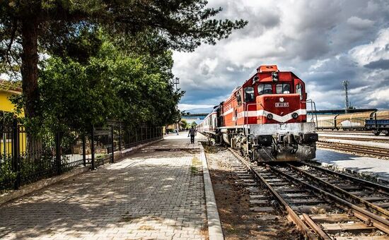 TURİSTİK DOĞU EKSPRESİ İLE KARS ERZURUM TURU Tren ile Gidiş Uçak İle Dönüş